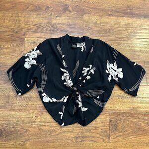 Vintage Judy Knapp 1970s black mod floral silky tie front shirt kimono